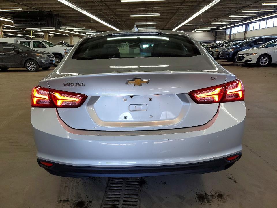 2022 Chevrolet Malibu lt