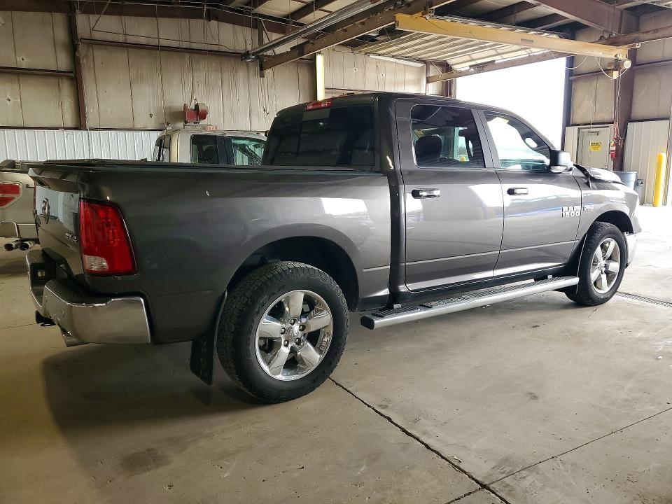 2017 Dodge RAM 1500 SLT