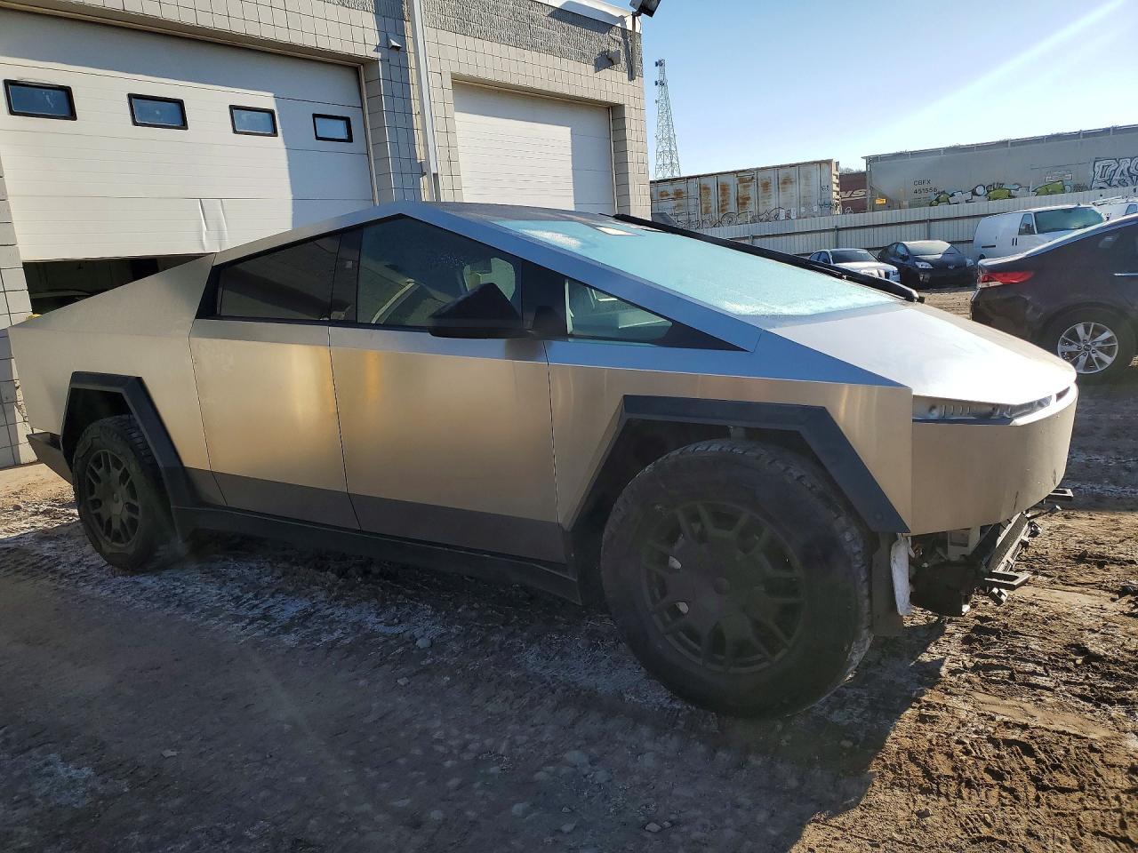 2024 Tesla Cybertruck