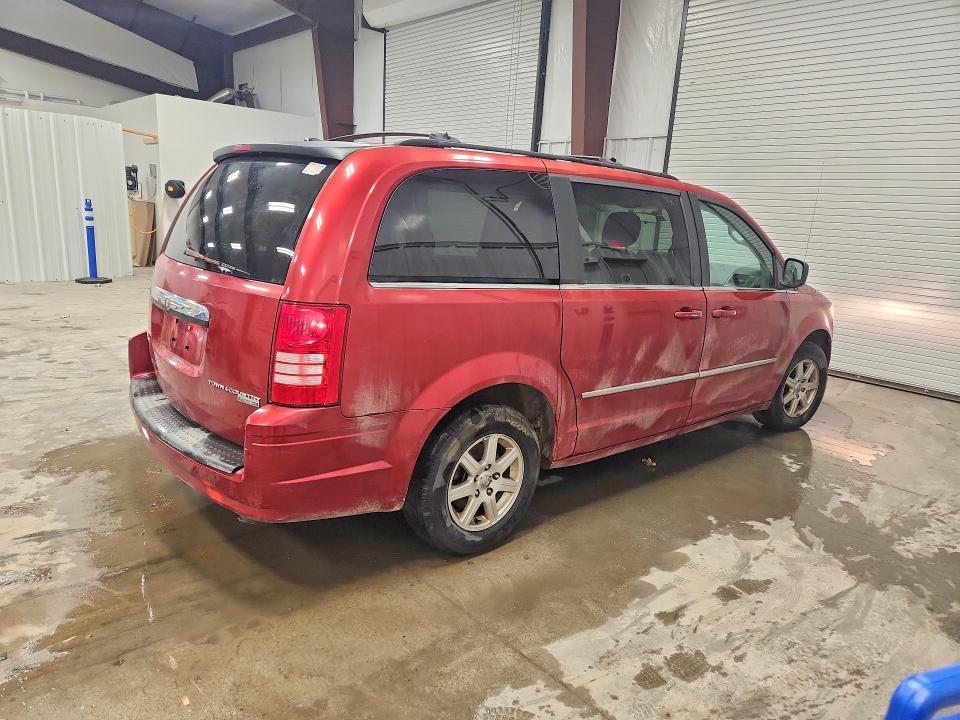 2010 Chrysler Town & Country Touring