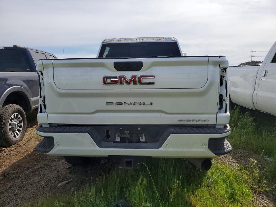 2022 GMC Sierra K2500 Denali