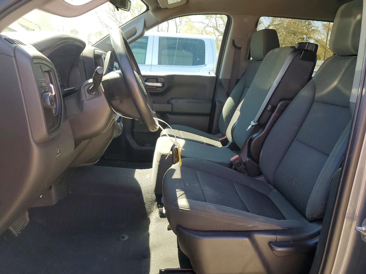 2020 Chevrolet Silverado C1500 Custom