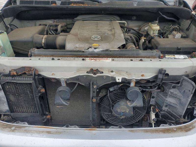 2008 Toyota Sequoia SR5