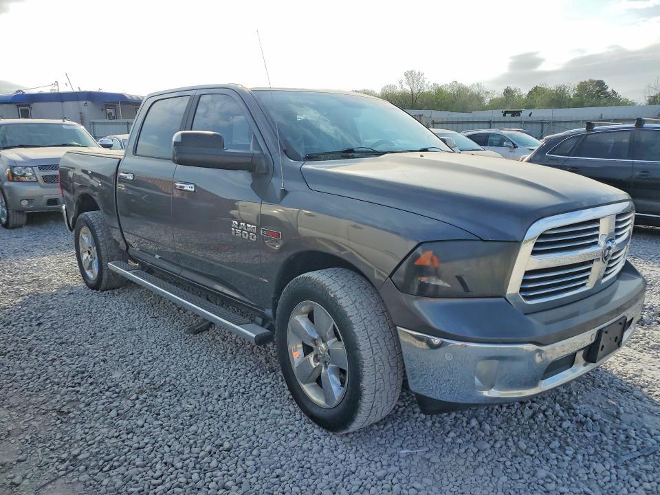 2015 Dodge RAM 1500 SLT