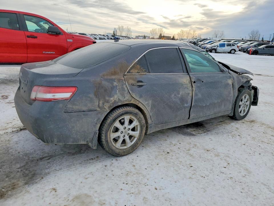 2011 Toyota Camry le V6