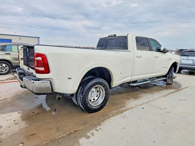 2022 Dodge 3500 Laramie