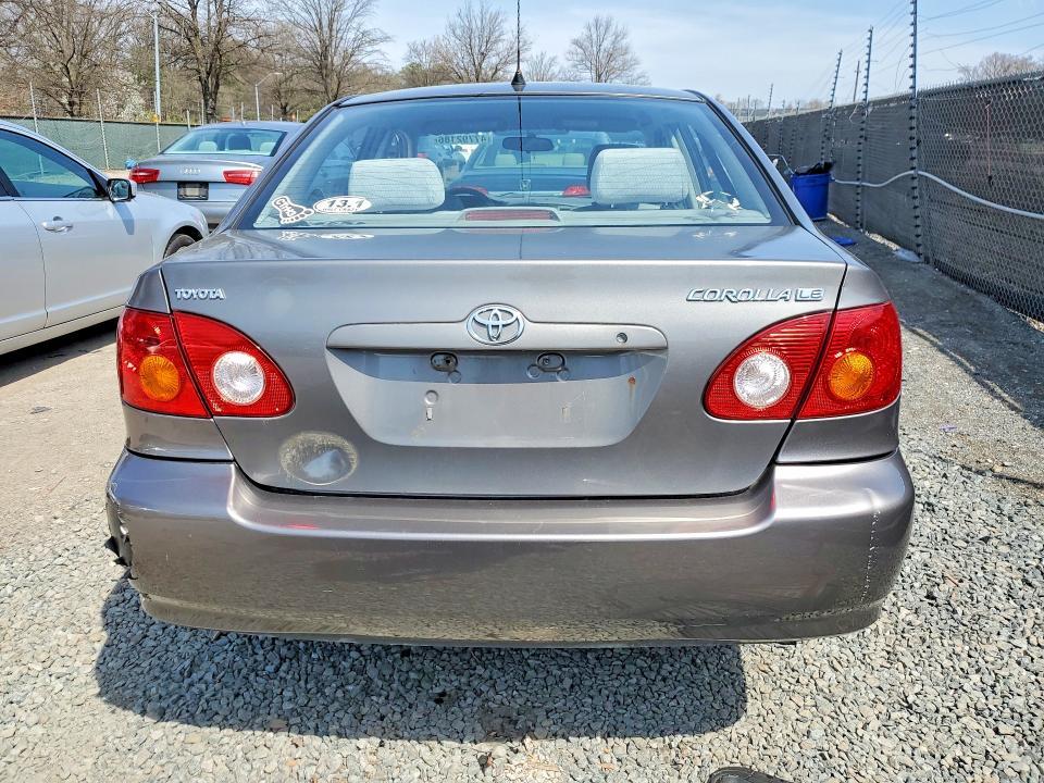 2004 Toyota Corolla le
