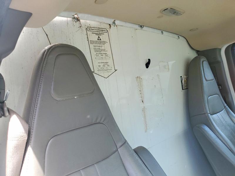 2022 GMC Savana box Truck