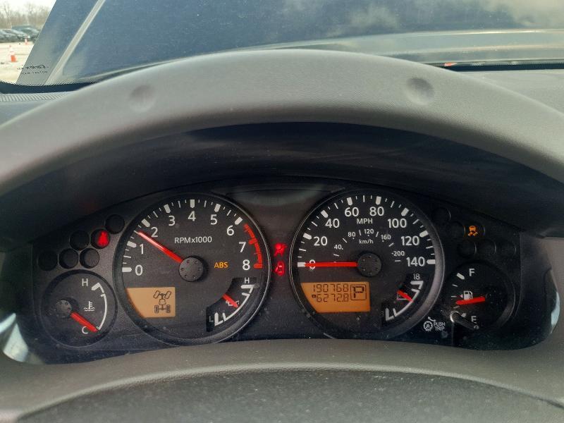 2014 Nissan Xterra s
