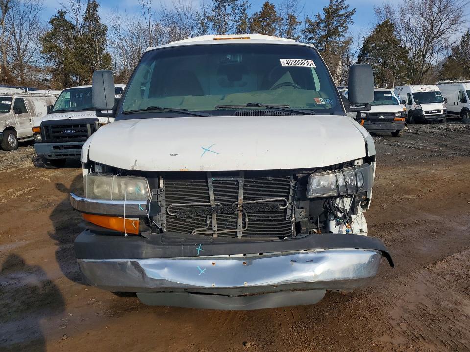 2012 Chev Rolet Express Utility / Service Truck