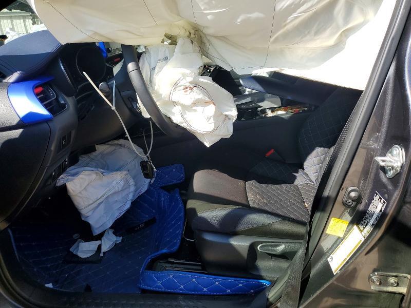 2020 Toyota C-hr xle