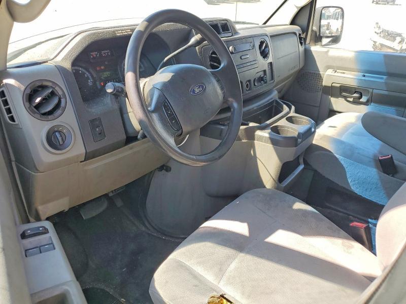 2009 Ford E250 Delivery van