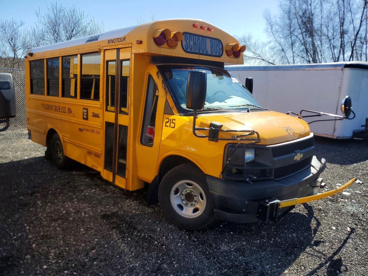 2017 Chev Express G3500