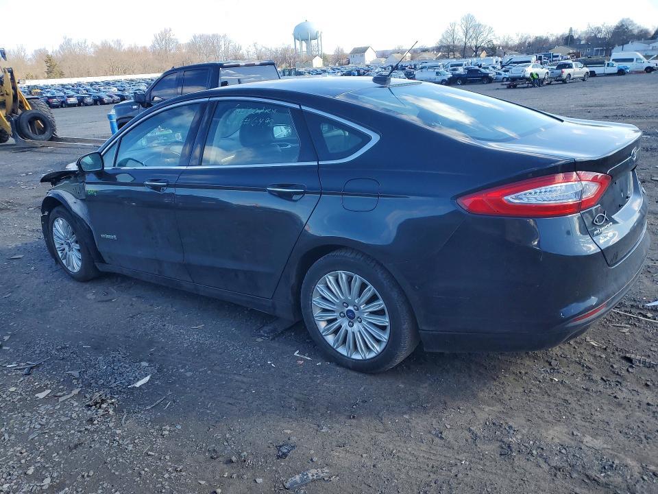 2015 Ford Fusion se Hybrid