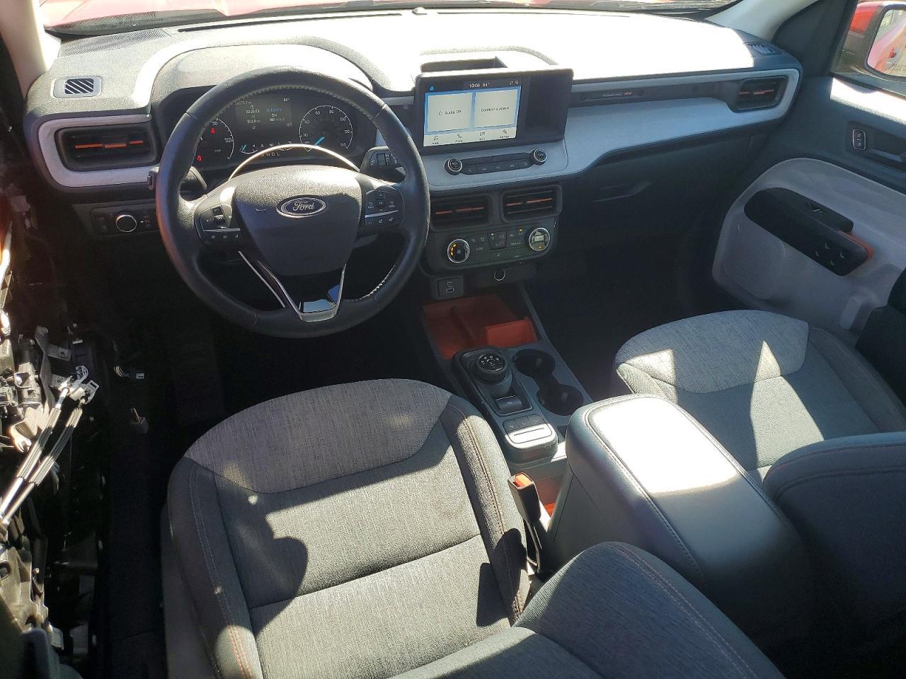 2022 Ford Maverick XL