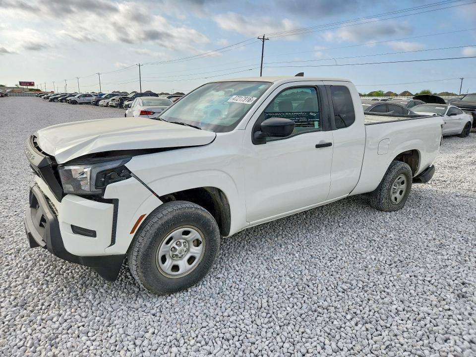 2023 Nissan Frontier S