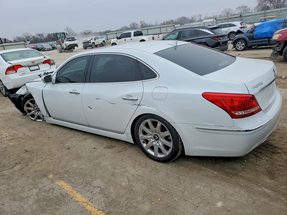2013 Hyundai Equus Signature