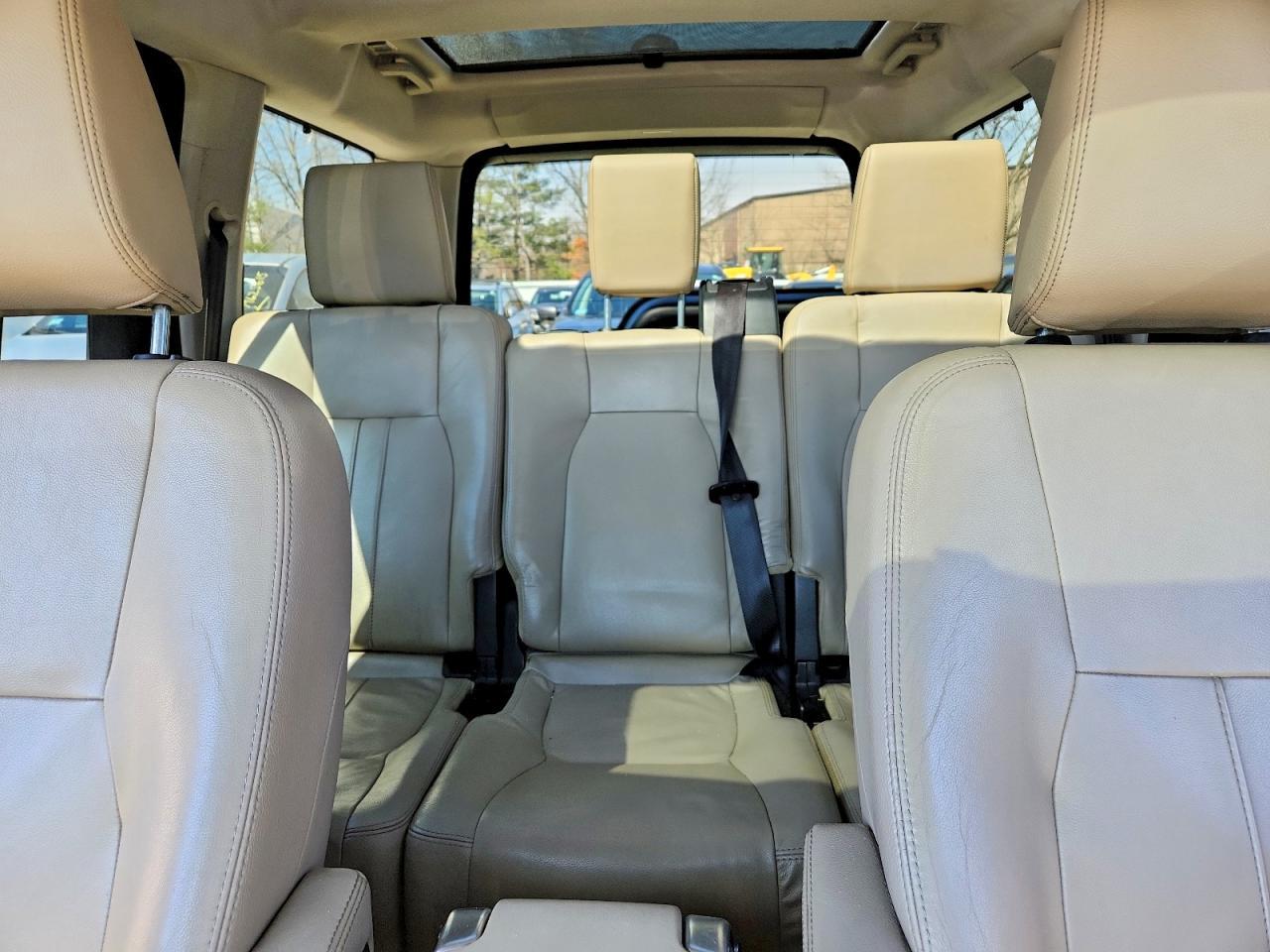 2016 Land Rover LR4 hse