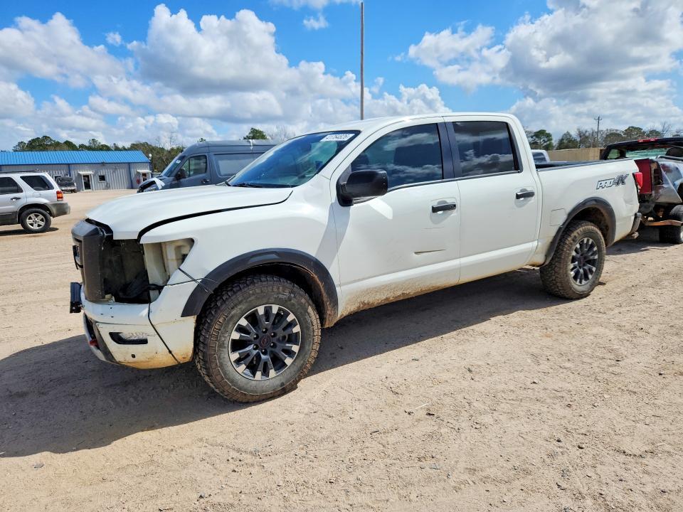 2023 Nissan Titan PRO-4X