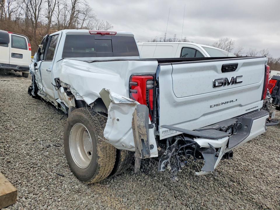 2026 GMC Sierra K3500 Denali Ultimate
