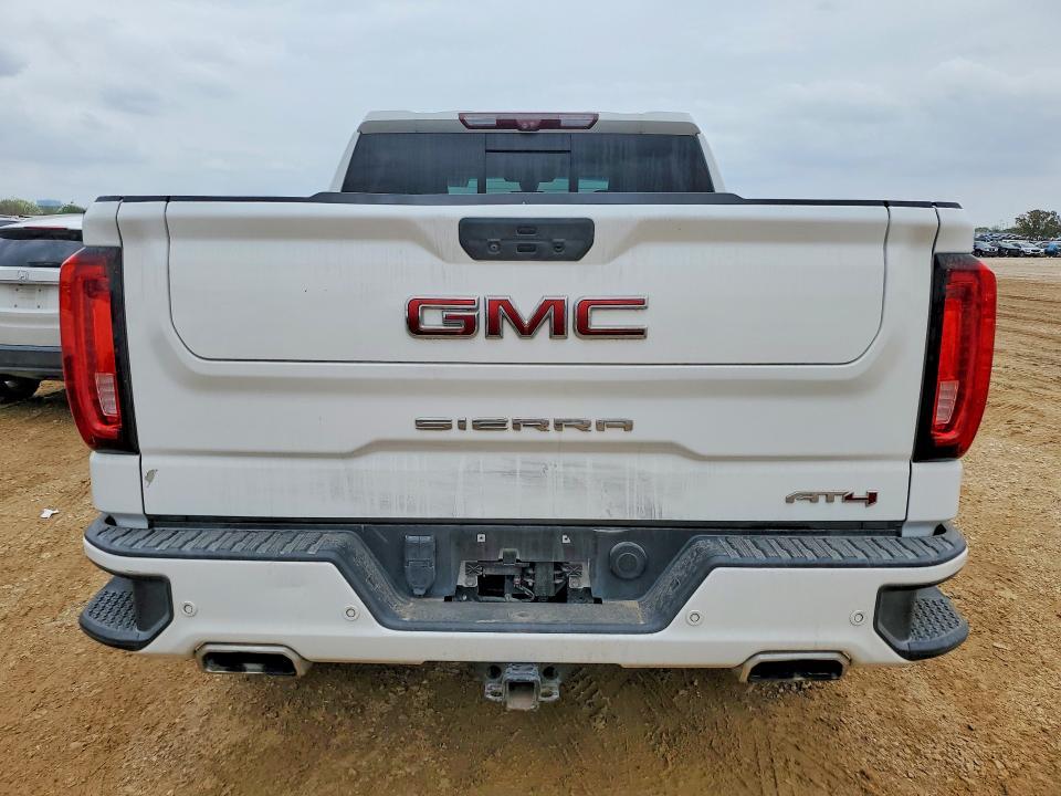 2020 GMC Sierra K1500 AT4