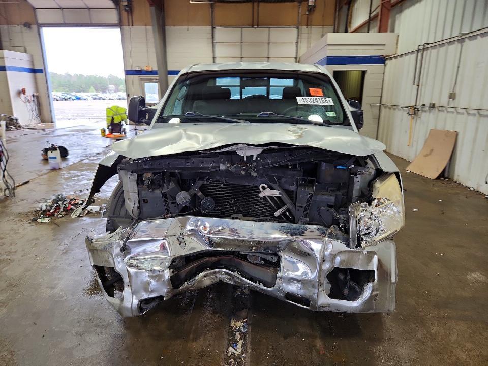 2006 Nissan Titan XE