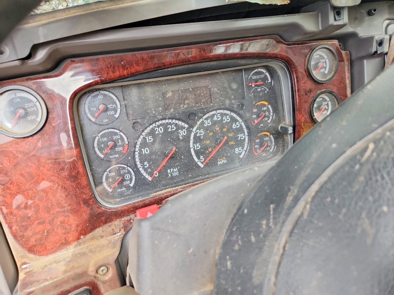 2019 Freigliner 2019 Freightliner 114SD Dump Truck