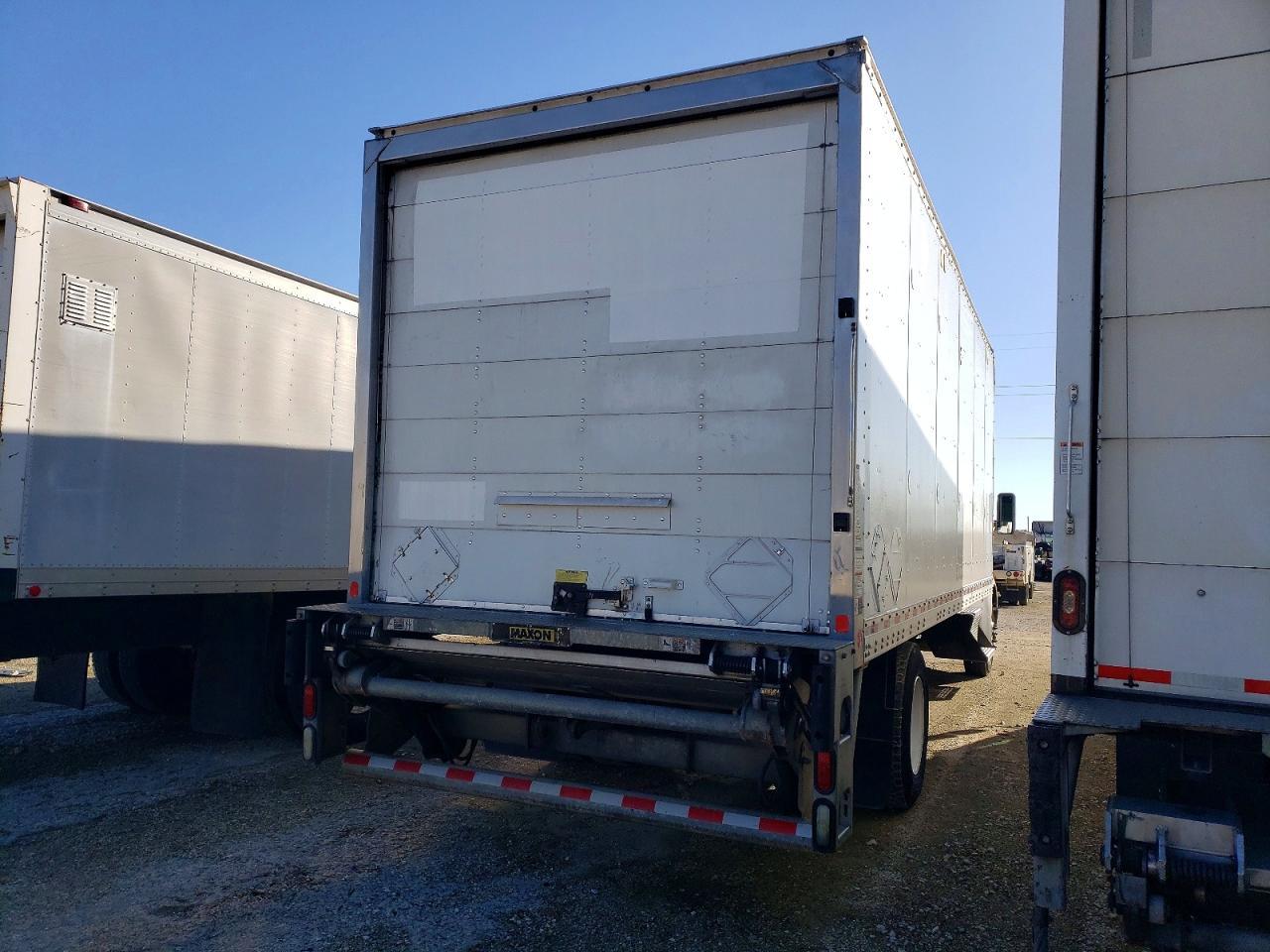 2013 Kenworth T300 BOX Truck