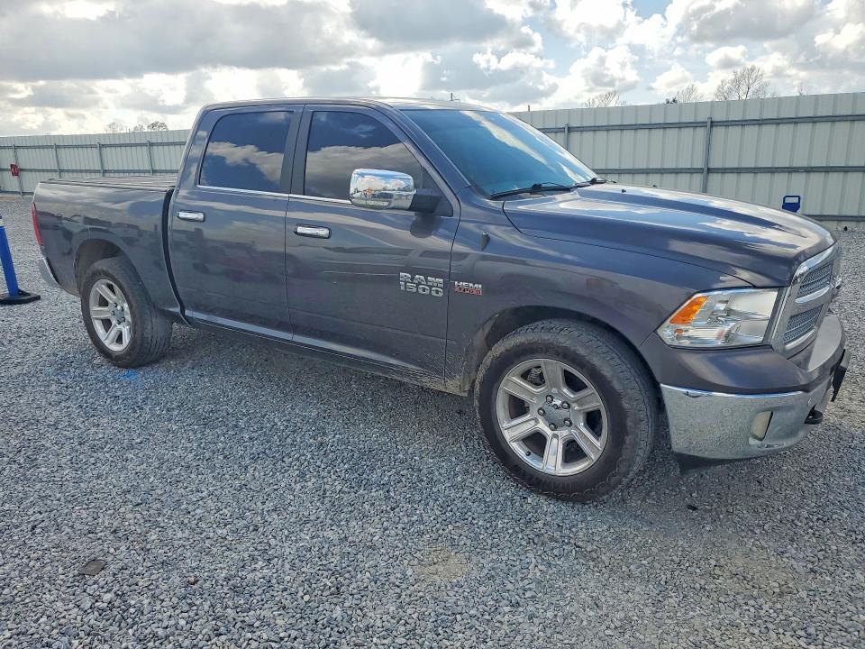 2017 Dodge RAM 1500 SLT