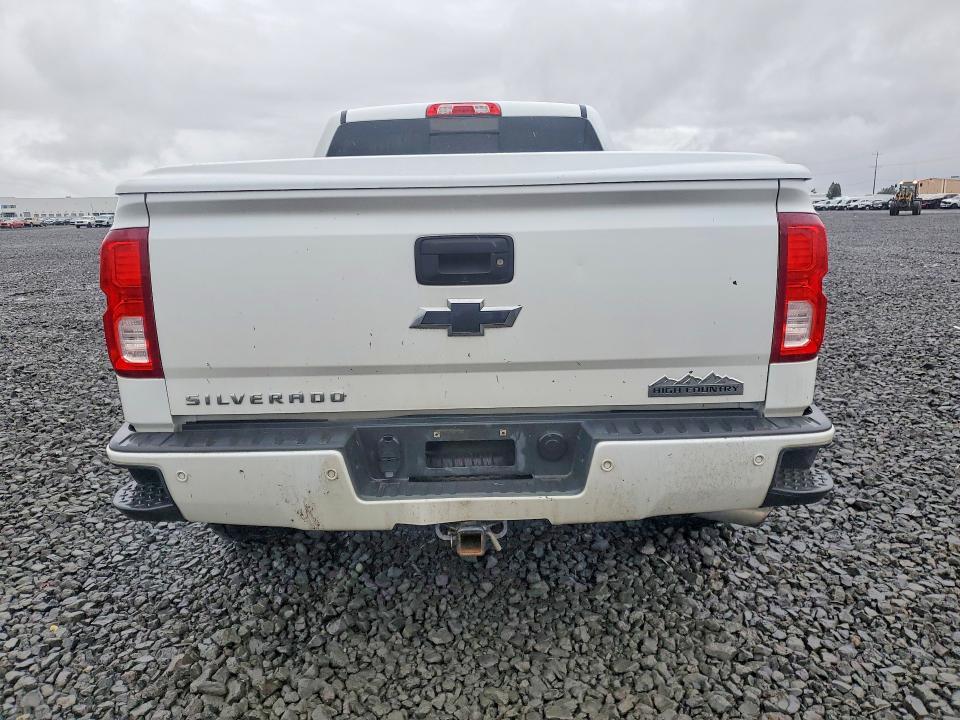 2018 Chevrolet Silverado K1500 High Country