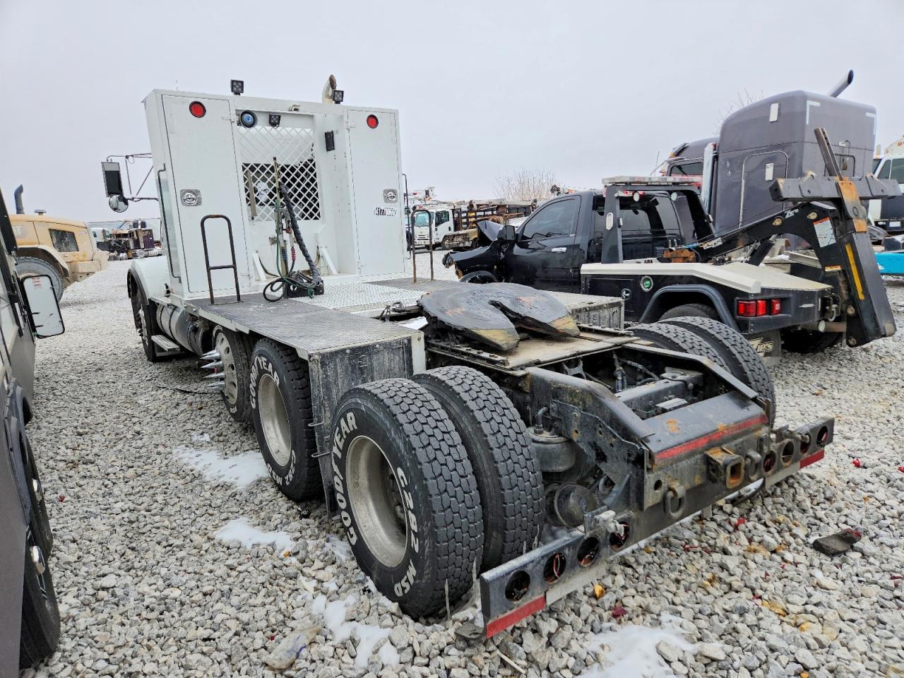 2020 Kenworth T880 Semi Truck