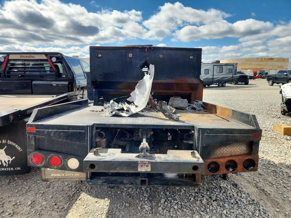 2017 Ford F250 Super Duty Flatbed Truck