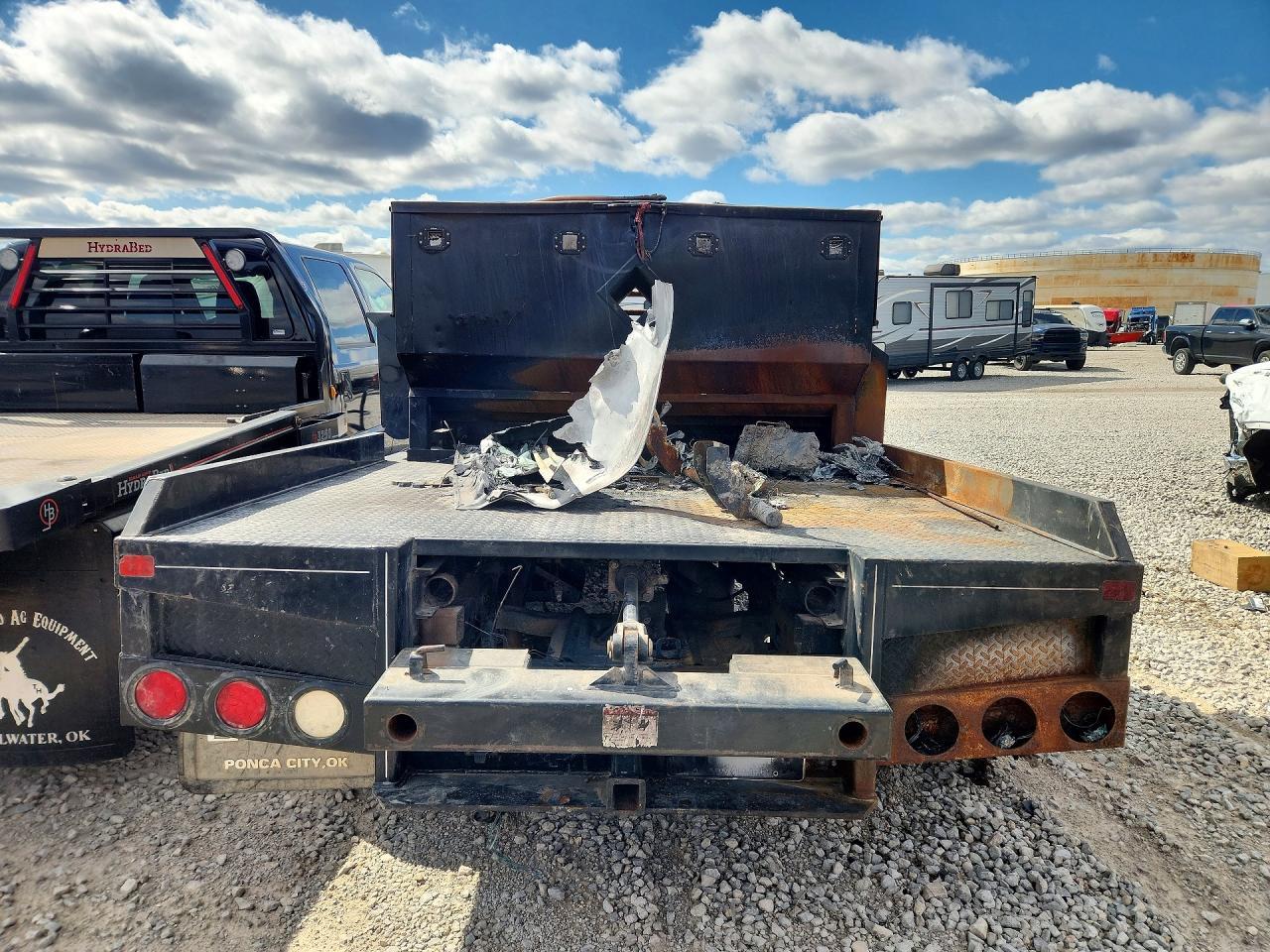2017 Ford F250 Super Duty Flatbed Truck