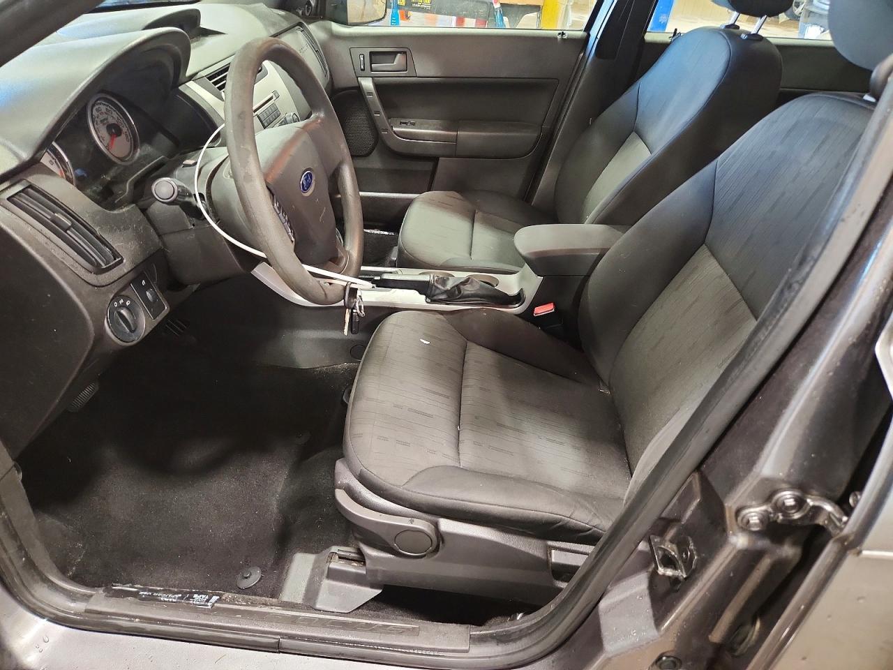 2010 Ford Focus se