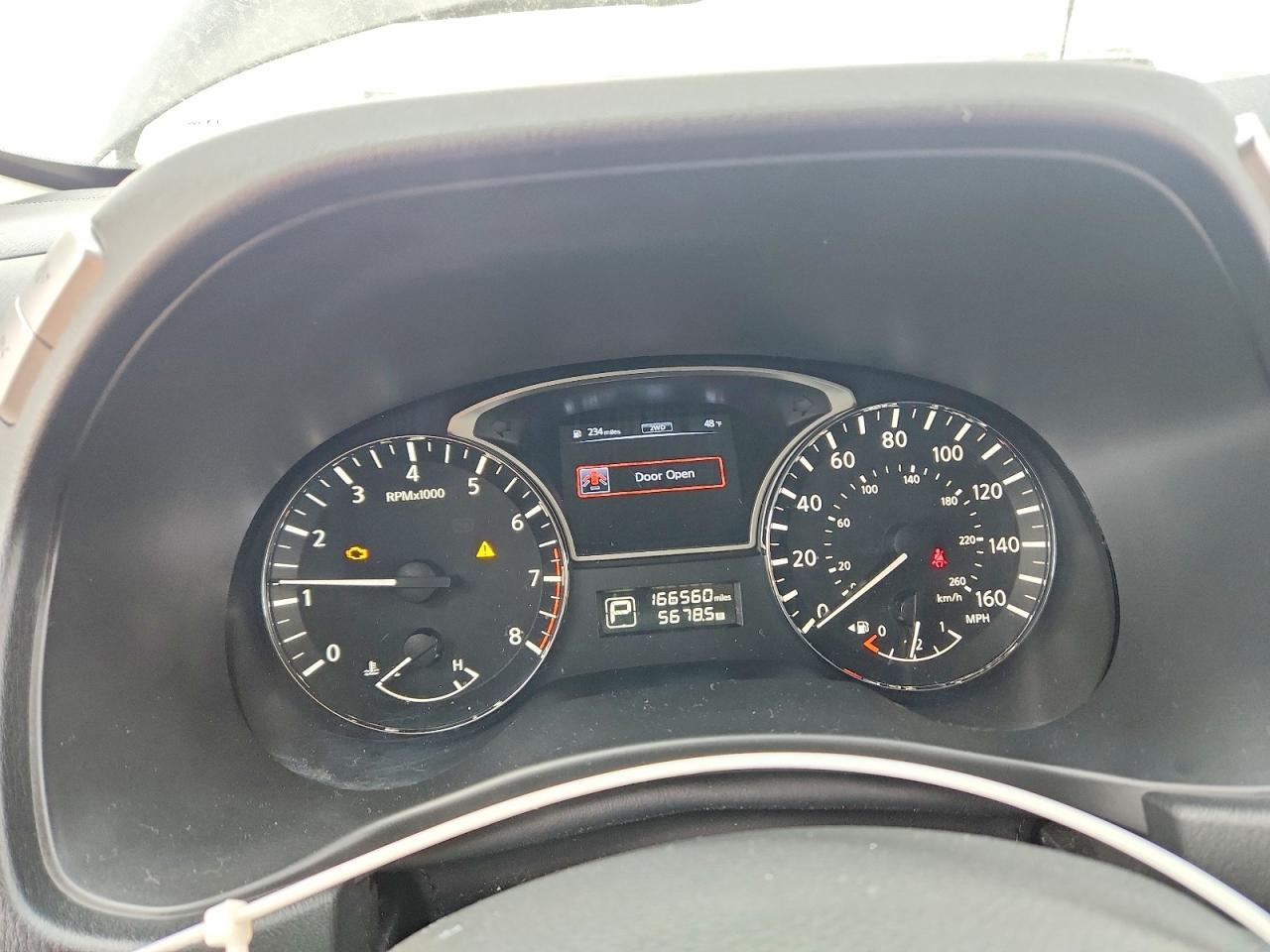 2014 Nissan Pathfinder sl