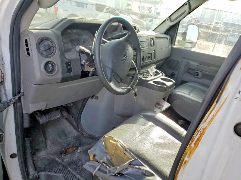 2016 Ford E350 Delivery Truck