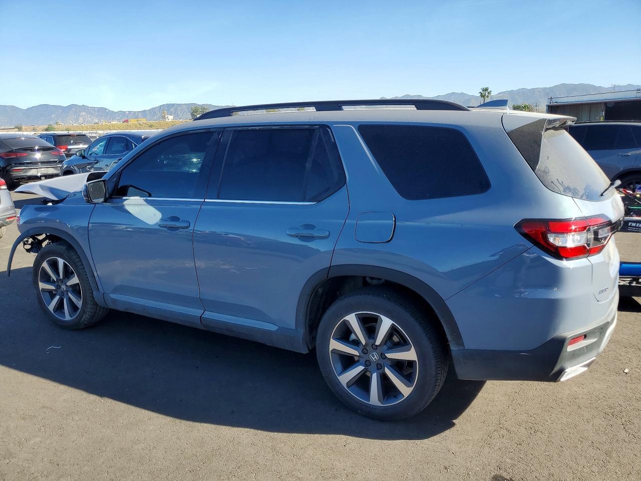 2025 Honda Pilot Elite