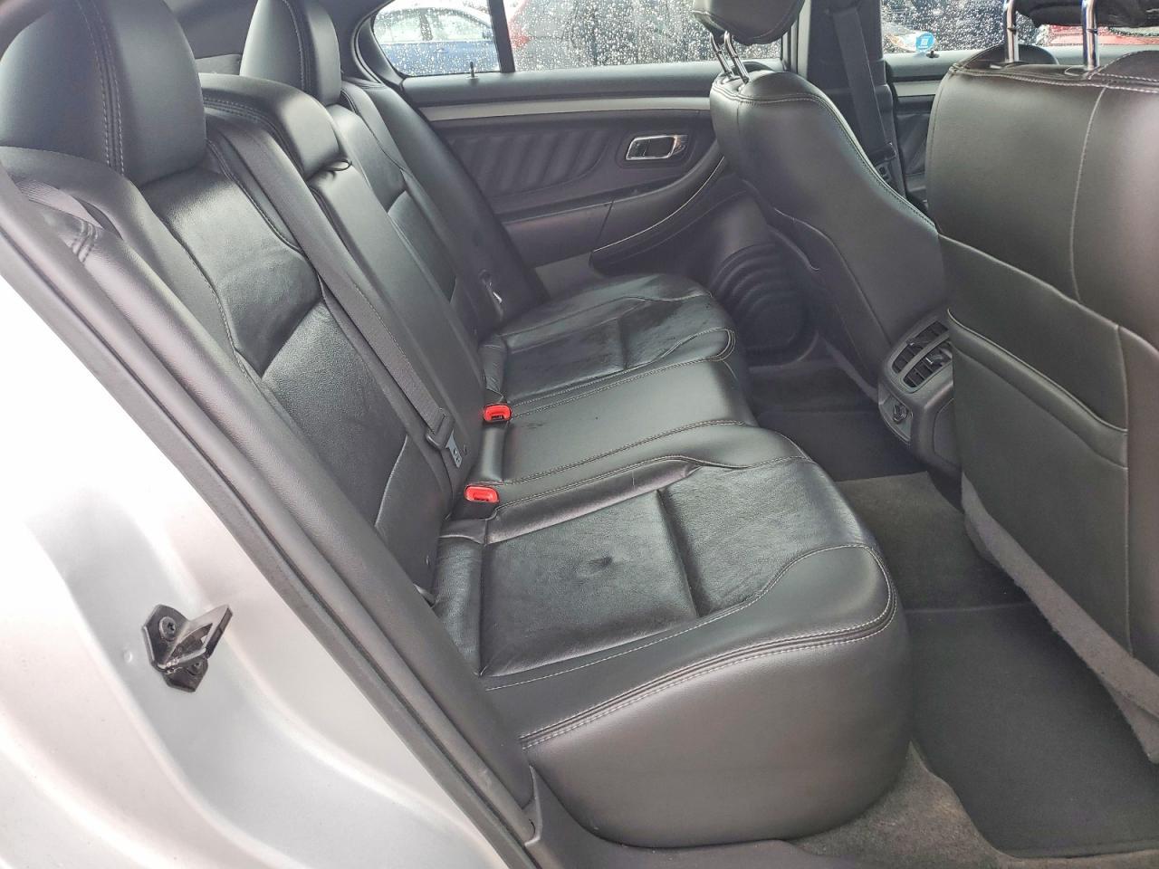 2015 Ford Taurus sel