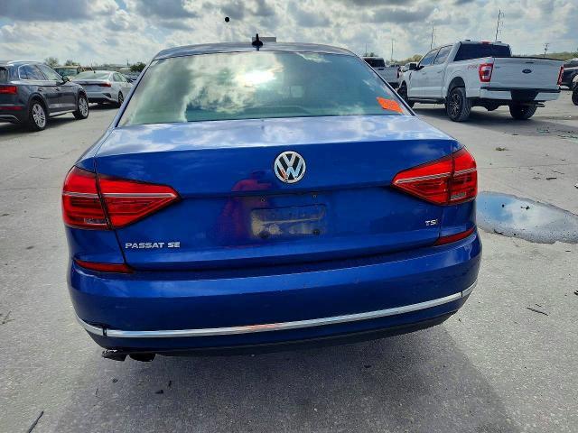 2016 Volkswagen Passat se