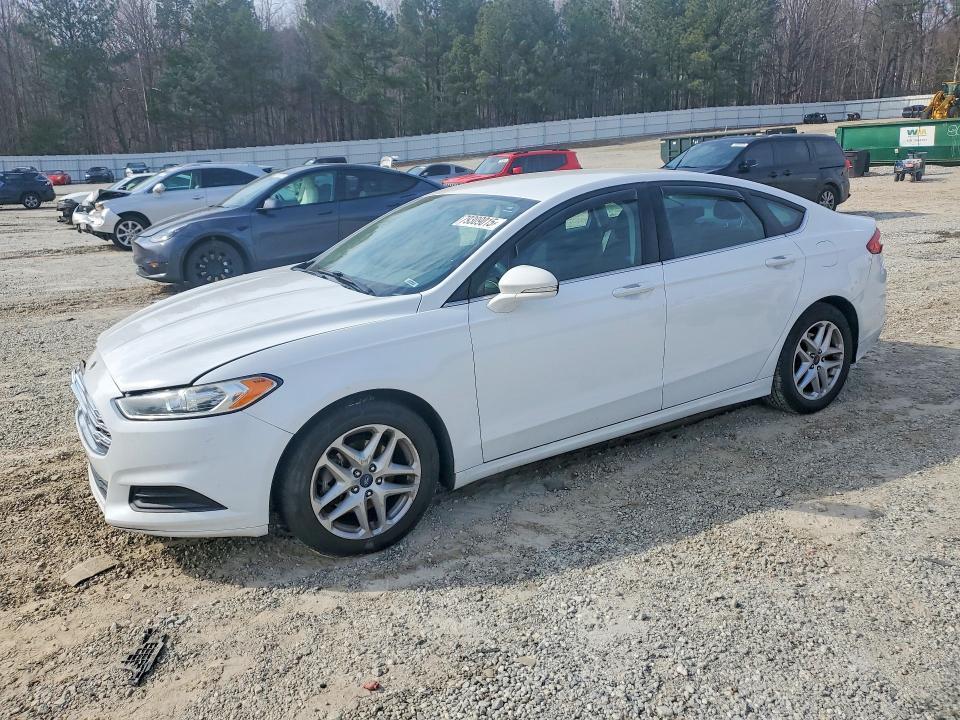 2015 Ford Fusion se