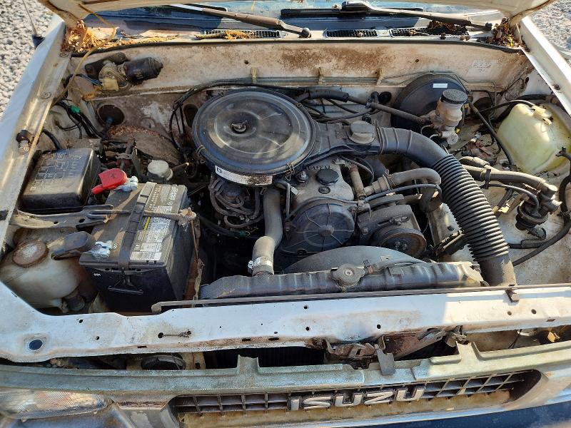 1992 Isuzu Conventional Short Wheelbase