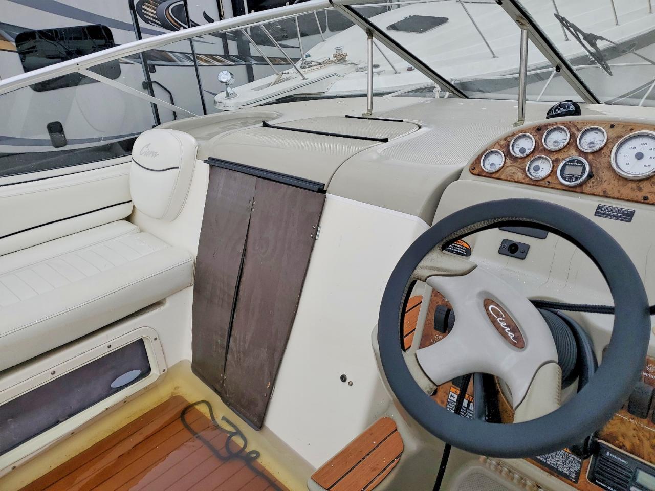 2000 Bayliner 2655 Ciera Sunbridge