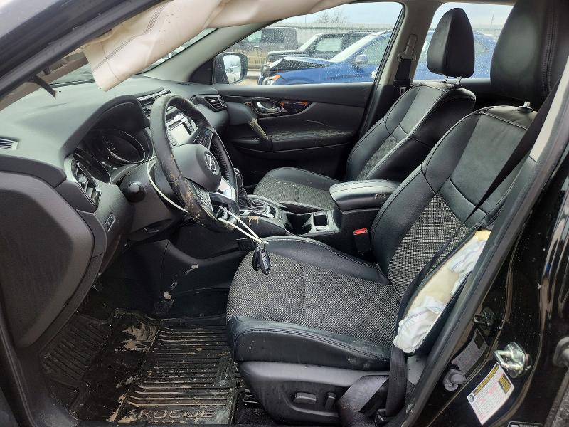 2022 Nissan Rogue Sport sv