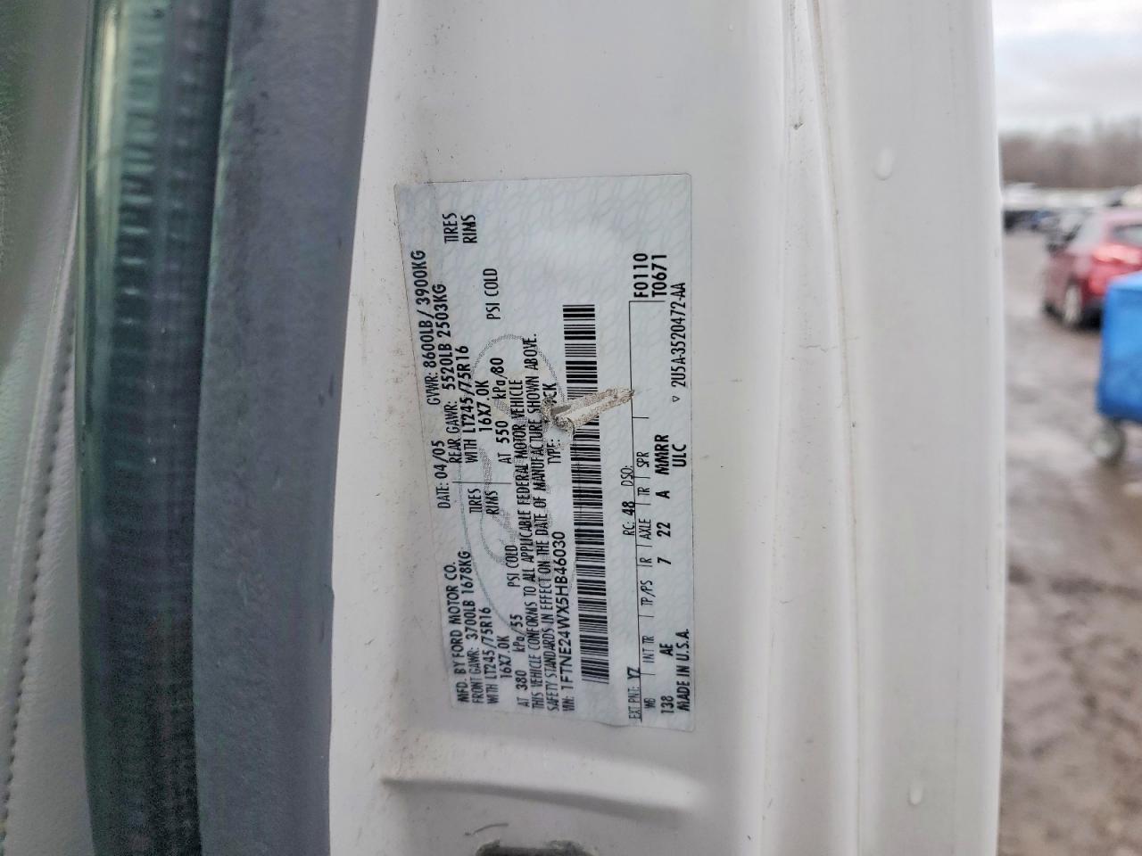 2005 Ford Econoline E250 van