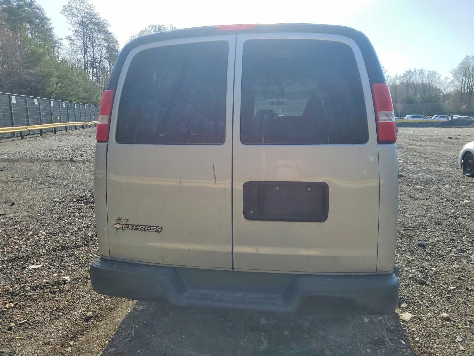 2017 Chevrolet Express G2500 ls