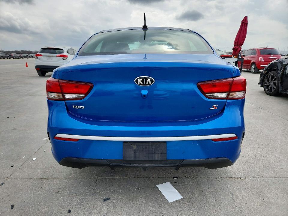 2021 KIA Rio s