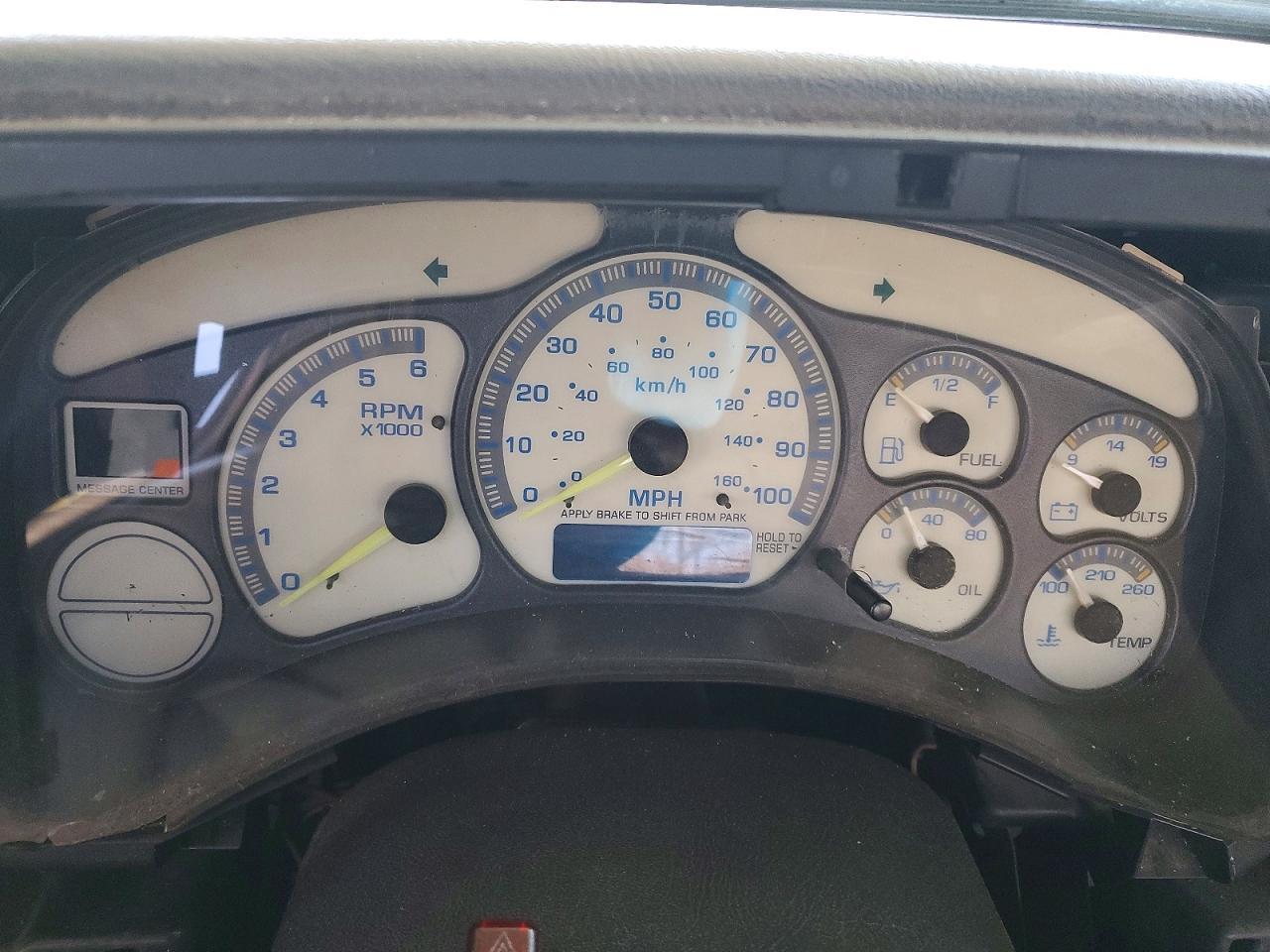 2000 Chevrolet Silverado C1500