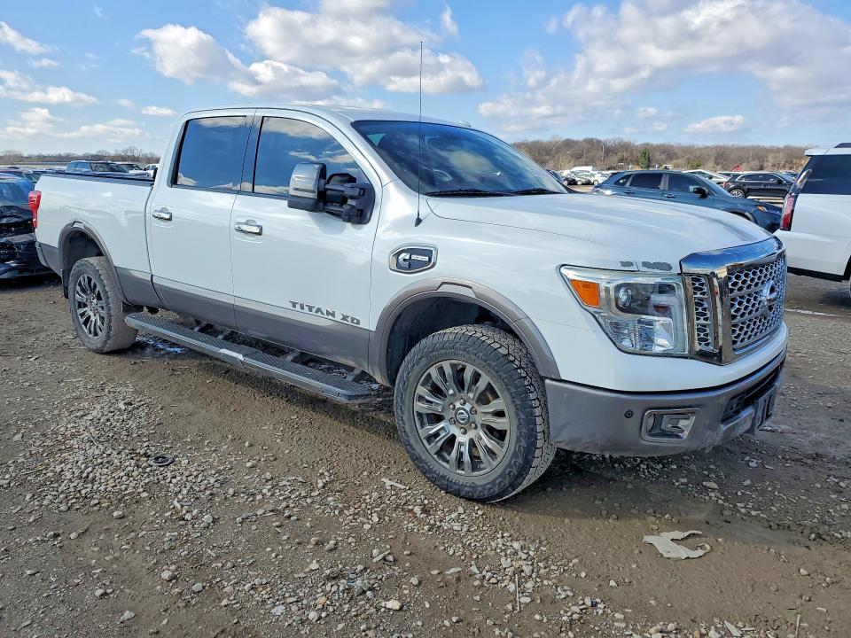 2017 Nissan Titan XD Platinum Reserve