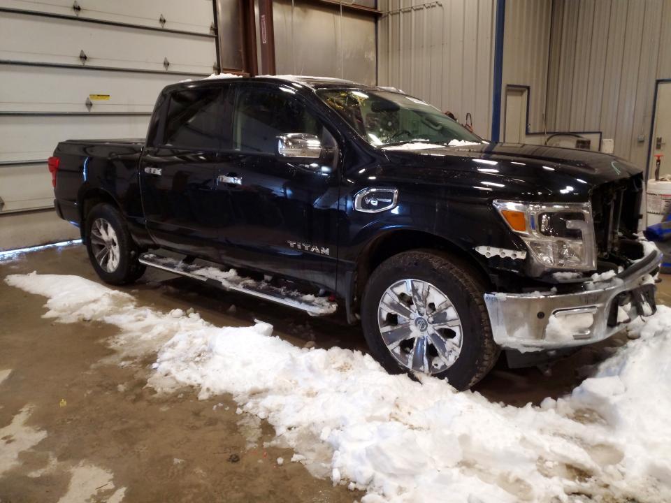 2017 Nissan Titan SL