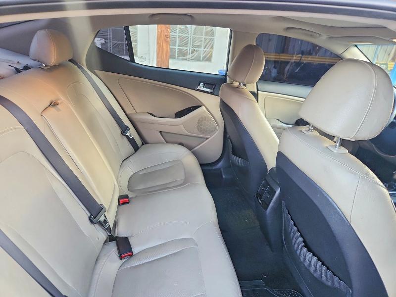 2011 KIA Optima Hybrid Base